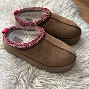 UGG Tazz II Women’s - Chesnut